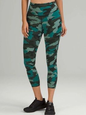 Lululemon Base Pace High-Rise Crop 23" size 2